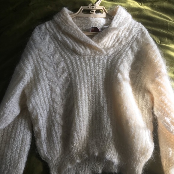 Forenza Italian Sweater - Picture 4 of 4